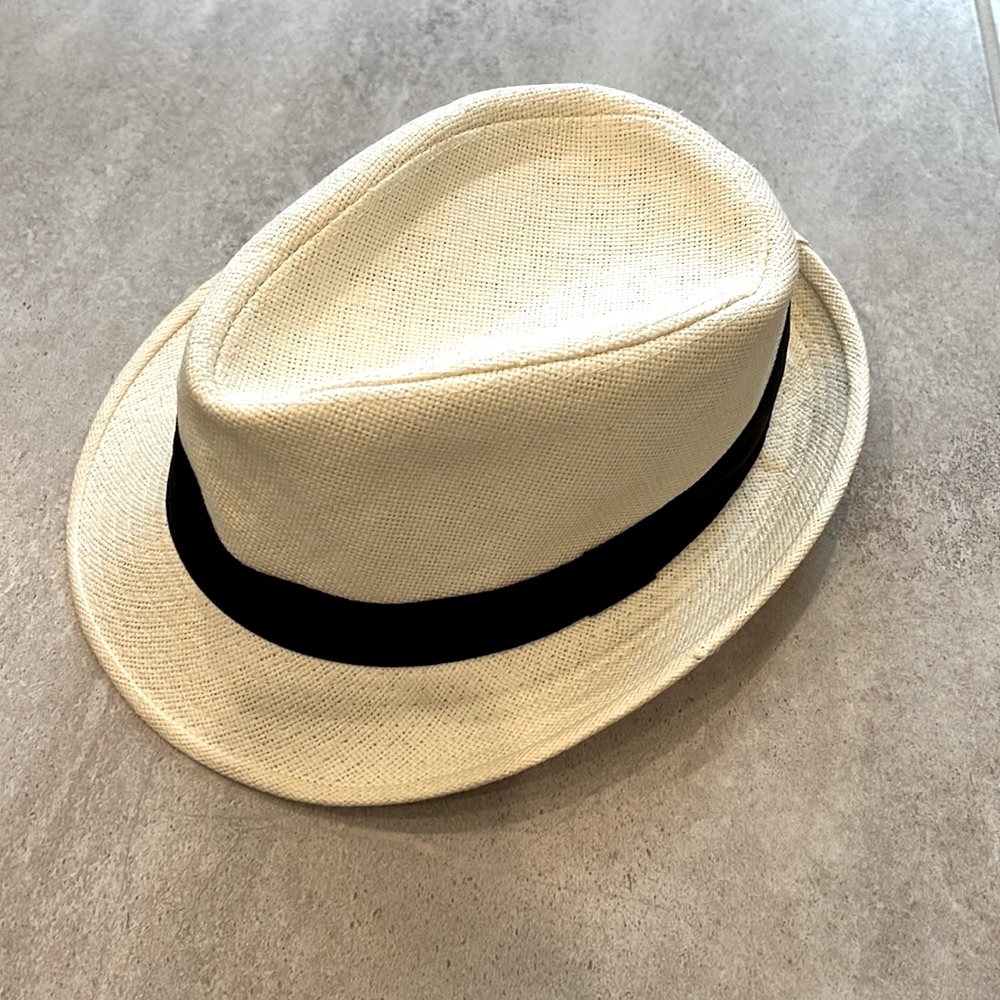 Panama hat from Panama- never worn Unisex